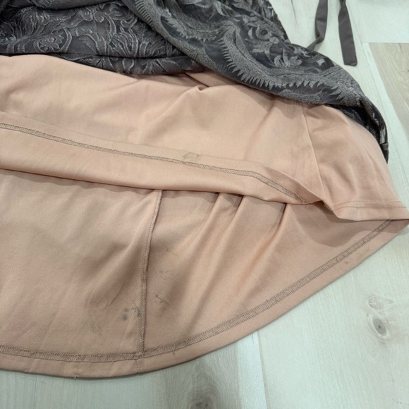 True Decadence Women's 6 Maxi Formal Dress Brown Wedding Cold Shoulder - Picture 12 of 14